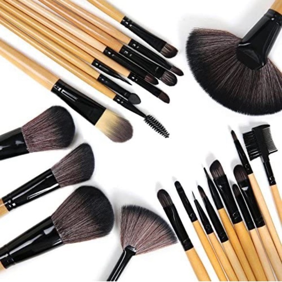 Brush set - 24 pieces - Picture 5 of 6